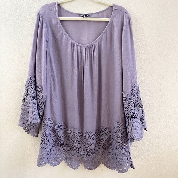 Unique Spectrum EUC Lavendar Blouse (Says Sz 2X but fits like 1X) - Picture 4 of 9